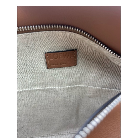 Loewe small tan calfskin puzzle bag - Picture 9 of 12